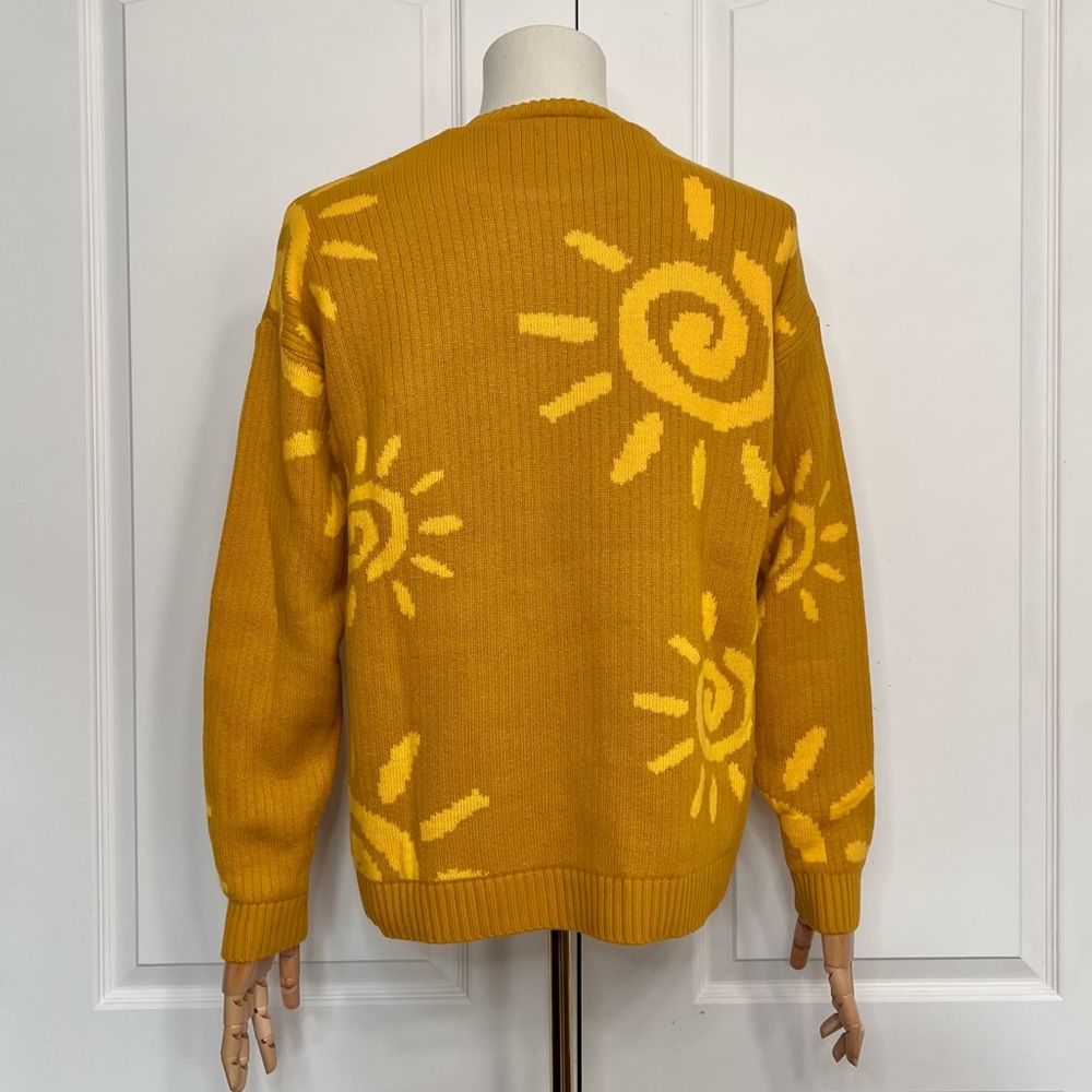 Sweater - Picture 3 of 4